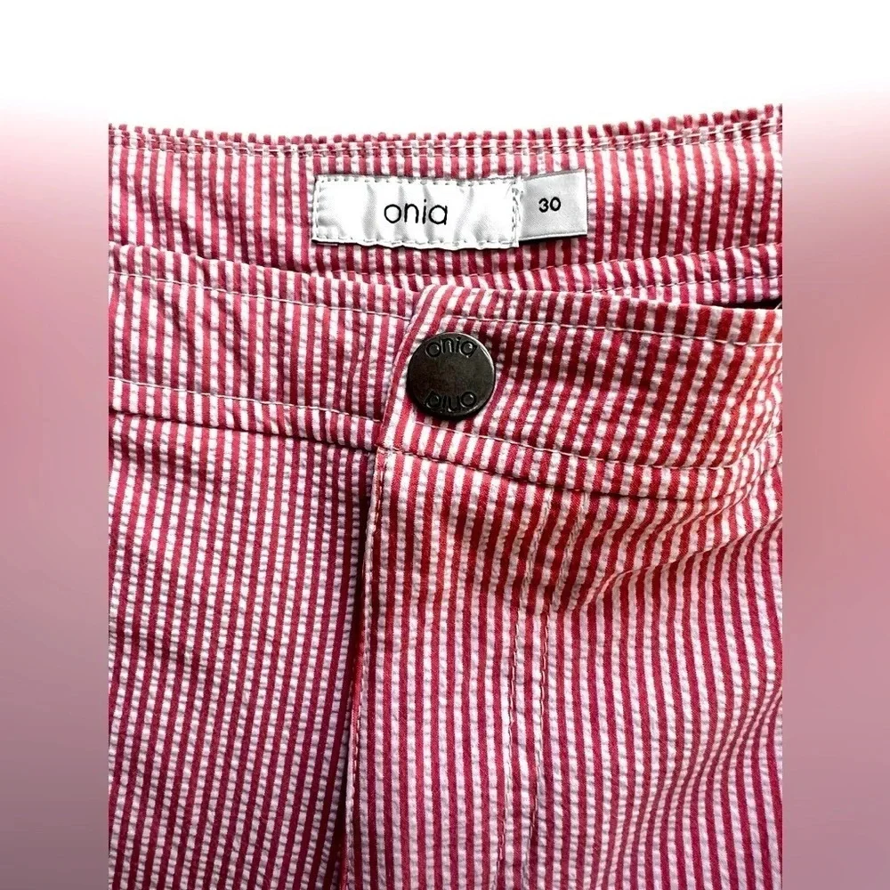 Onia 6 inch board shorts size 30 in great condition- lining removed